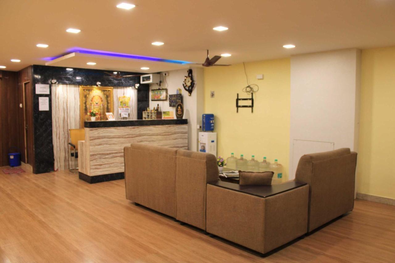 Hotel Adhi Residency - Cleanliness & Friendliness Room Vl Vardharaja Temple Kanchipuram Luaran gambar