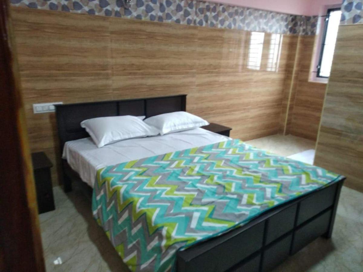 Hotel Adhi Residency - Cleanliness & Friendliness Room Vl Vardharaja Temple Kanchipuram Luaran gambar